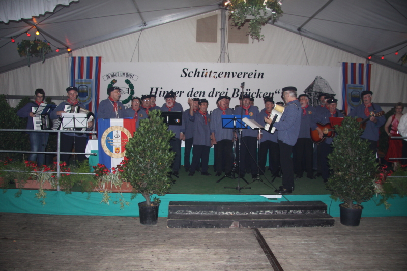 tl_files/bilder/Schuetzenfest/2009/Freitag/Nachbarschaftsabend/Freitag_09_0010.JPG