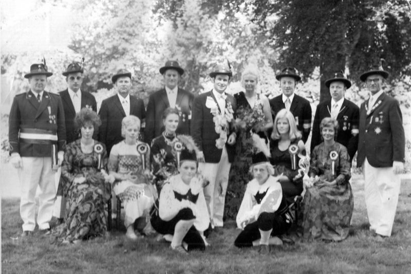 Throngesellschaft 1971