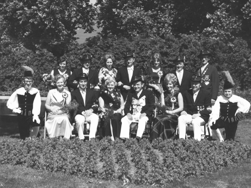 tl_files/bilder/Throngesellschaften/Thron_1975_800_sw.jpg